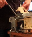 220px-Pasta_machine_2